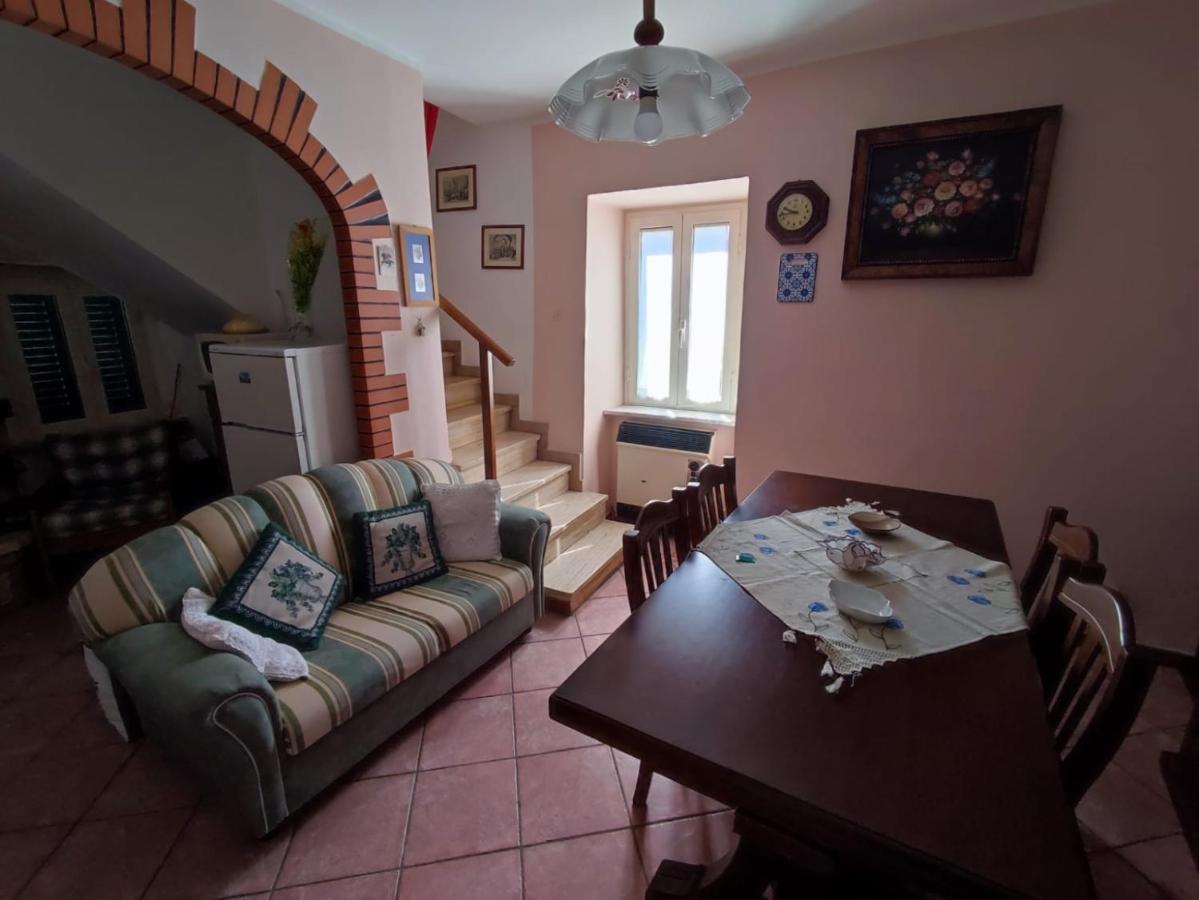 Casa Vacanza Nonna Maria Calvi dellʼ Umbria المظهر الخارجي الصورة